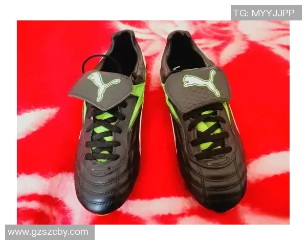 球星经典老款足球鞋回顾与传奇故事解析